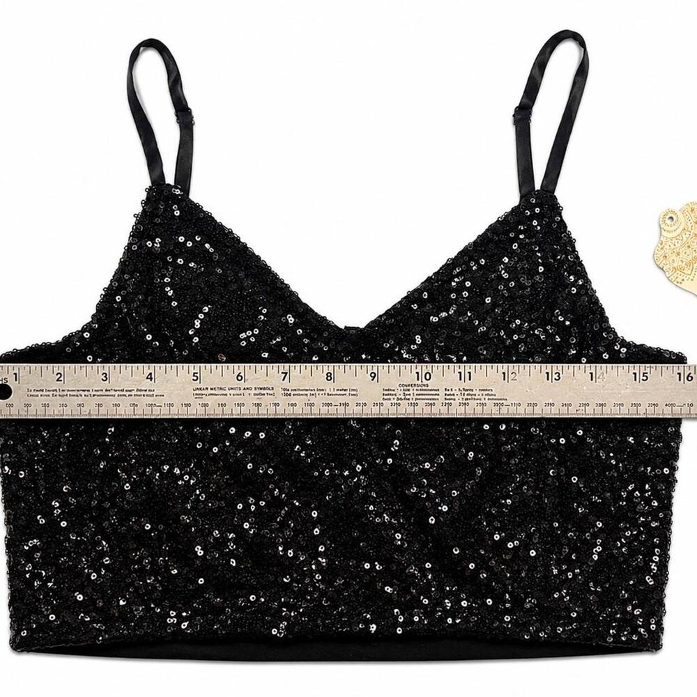 Altar'd State NWT Black Sequin Crop Top Medium - Picture 7 of 7